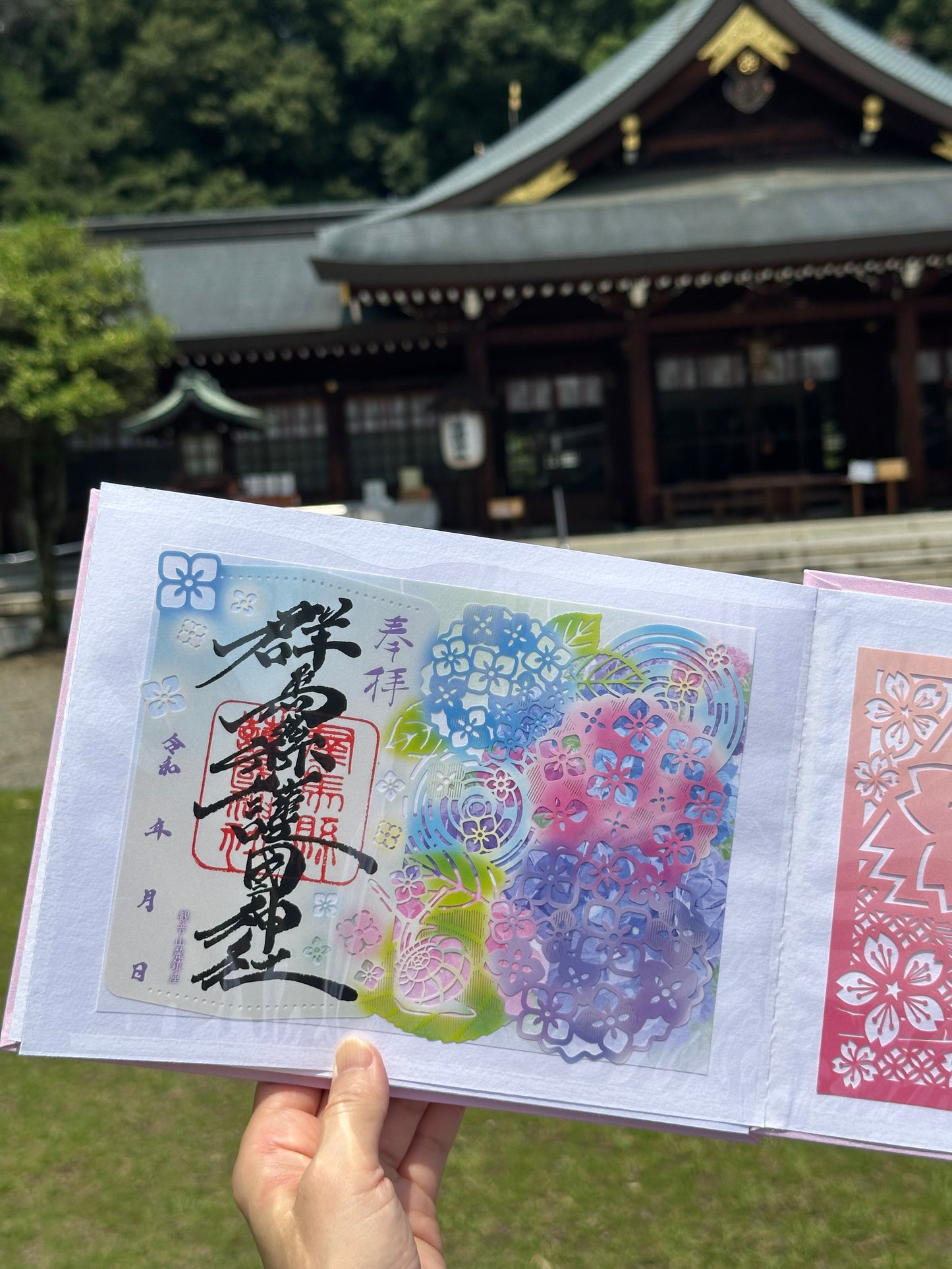オリジナル見開き切り絵御朱印帳